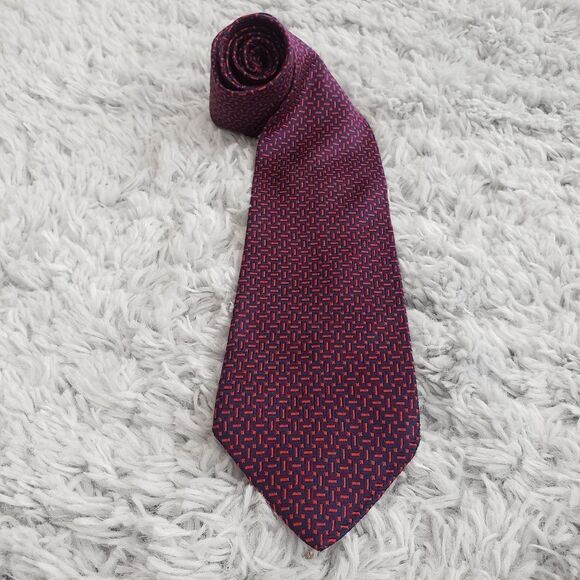 BARNEY'S NEW YORK Geometric 100% Silk Tie - Picture 1 of 5